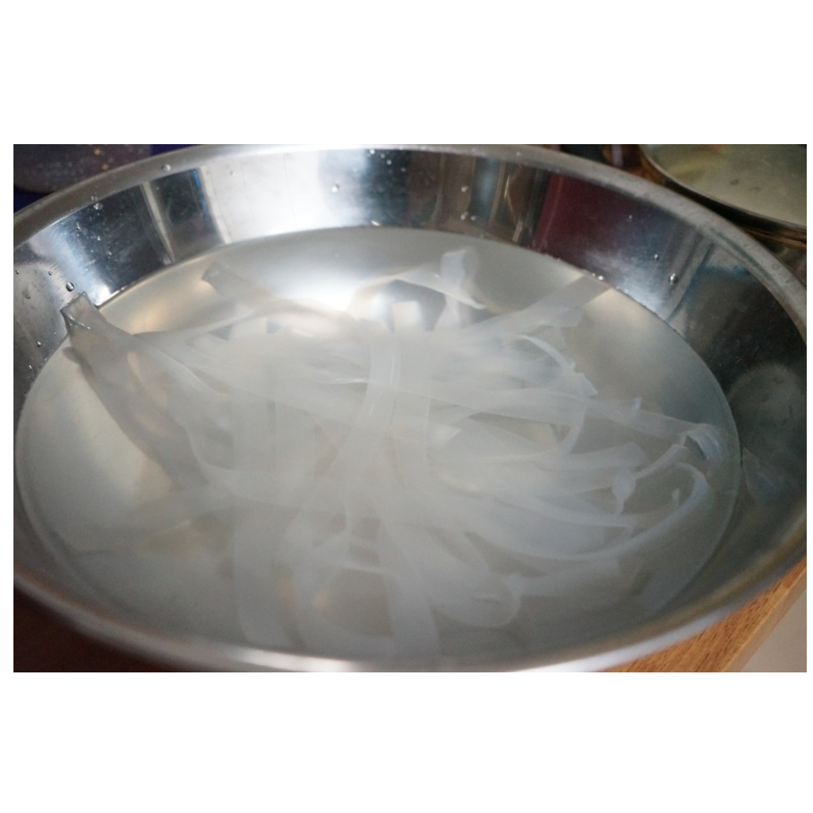 Giant Flat Dangmyun วุ้นเส้นแบนเกาหลี 300g เส้นแบนใหญ่ ผลิตจากมันหวาน100% 납작당면 - รูปที่ 3