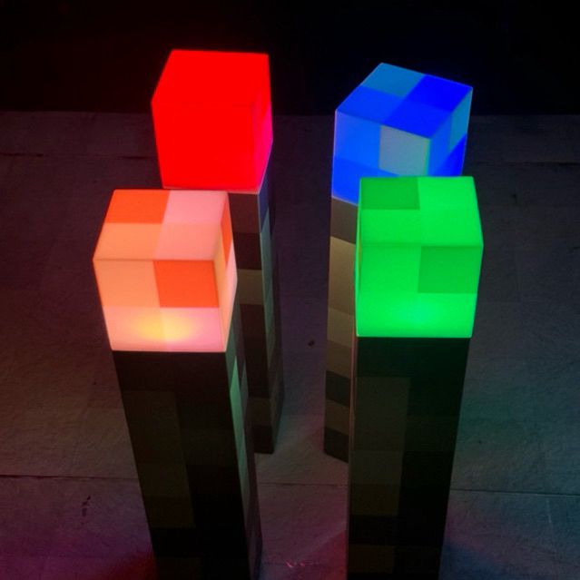 โคมไฟมายคราฟ 4 สี โคมไฟตกแต่งบ้านเกม Minecraft ของเล่นเด็ก ไฟฉาย Minecraft Torch Light