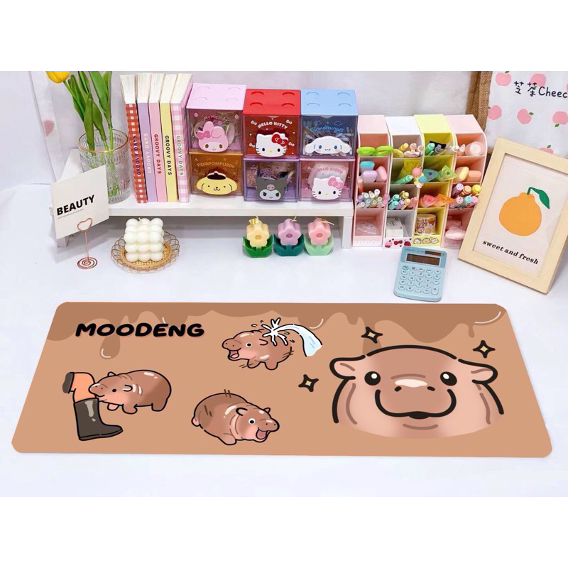 (พร้อมส่งในไทย)แผ่นรองเม้าส์ รองคีย์บอร์ด ลายน้องหมูเด้ง
