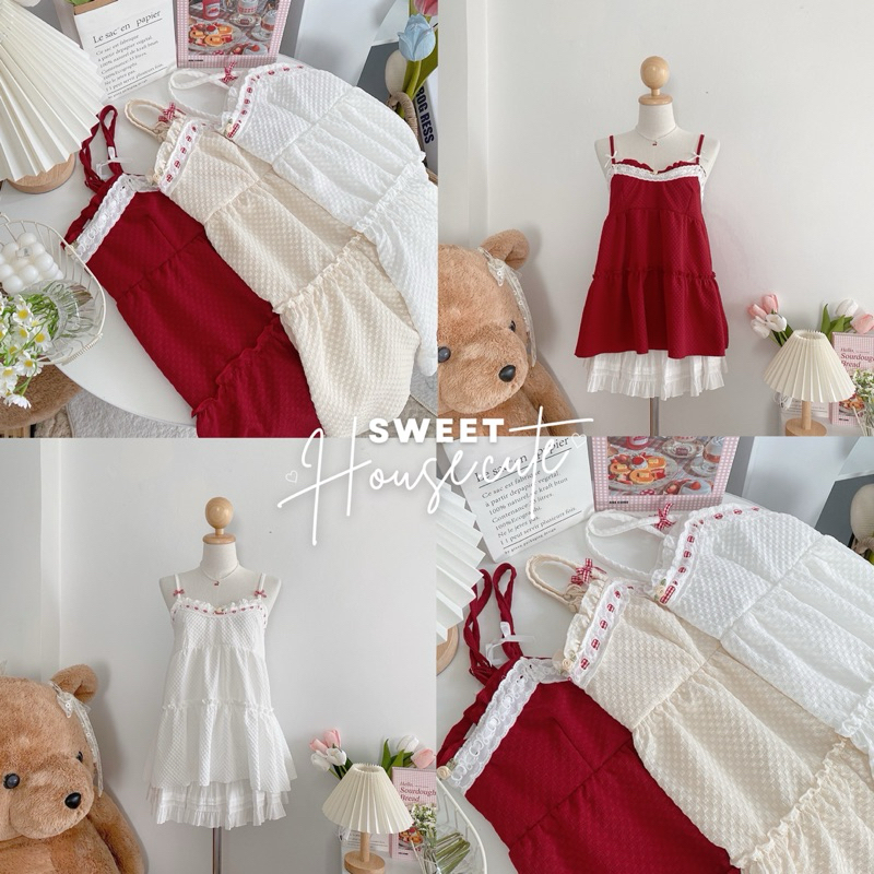 SweetHouse #411 เสื้อสายเดี่ยวขนมชั้น แต่งด้วยริบบิ้นน่ารักมากก
