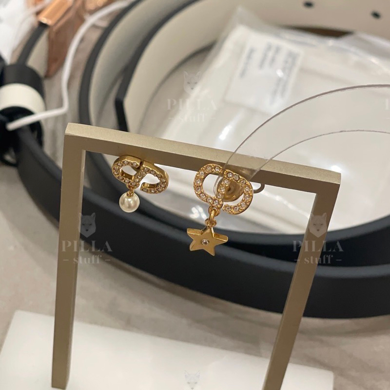 New🔥 คอลใหม่✨ Dior Petit CD Lucky Charms Earrings ต่างหูดิออร์