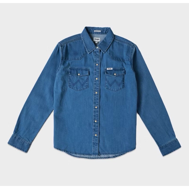 พร้อมส่ง wrangler เสื้อเชิ้ตยีนส์ผู้หญิง ทรง รุ่นWR S124WSHLS06 ราคาป้าย 1990 บาท