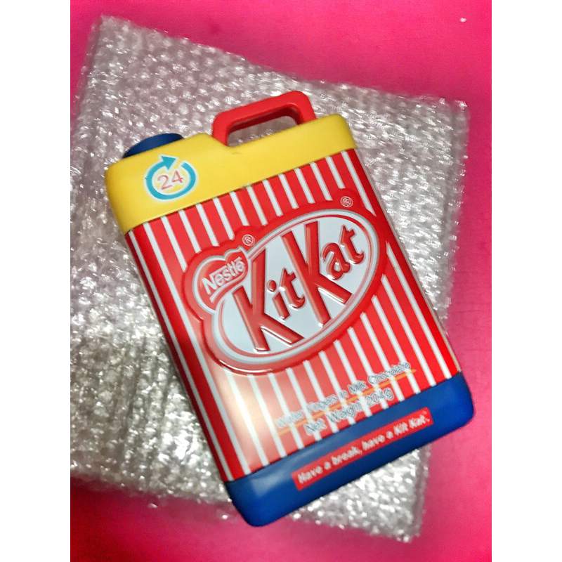 KitKat        กล่องเหล็ก