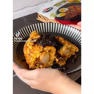Ichiban Spicy Korean Ramen - ซอสเผ็ดเกาหลี ราเมน (บะหมี่​กึ่ง​สำเร็จรูป-เส้นสด)