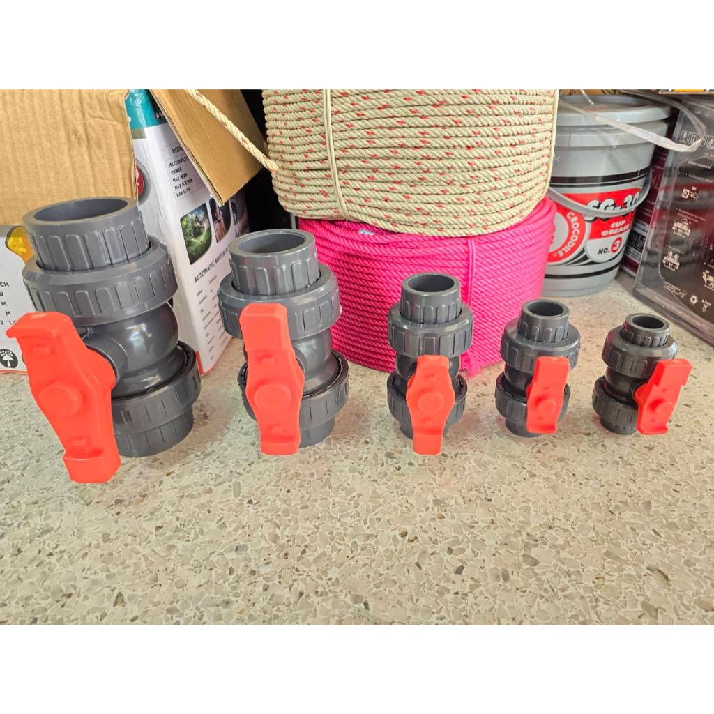 บอลวาล์ว "UPVC UNION BALL VALVE บอลวาล์วยูเนี่ยน ยูพีวีซี วาล์วพลาสติก วาล์วสระว่ายน้ำ อุปกรณ์ปะปา OTUS