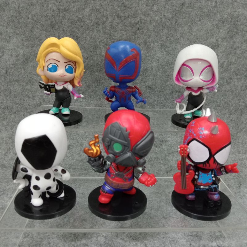 พร้อมส่งในไทยทันที โมเดล Spiderman In to Spider verse ขนาดประมาณ 8-9 cm. งานน่ารักมากๆ ถอดหัวหมุนหัว