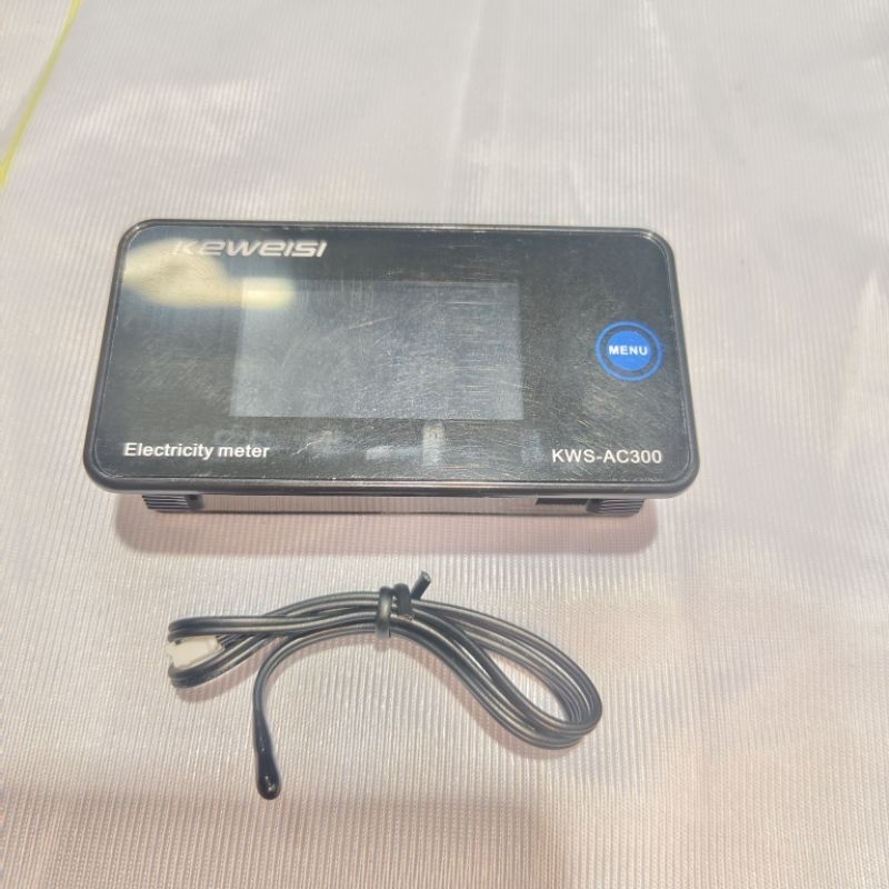 DIGITAL POWER METER KWS-AC300 ซื้อมาไม่ได้ใช้สภาพมือหนึ่ง