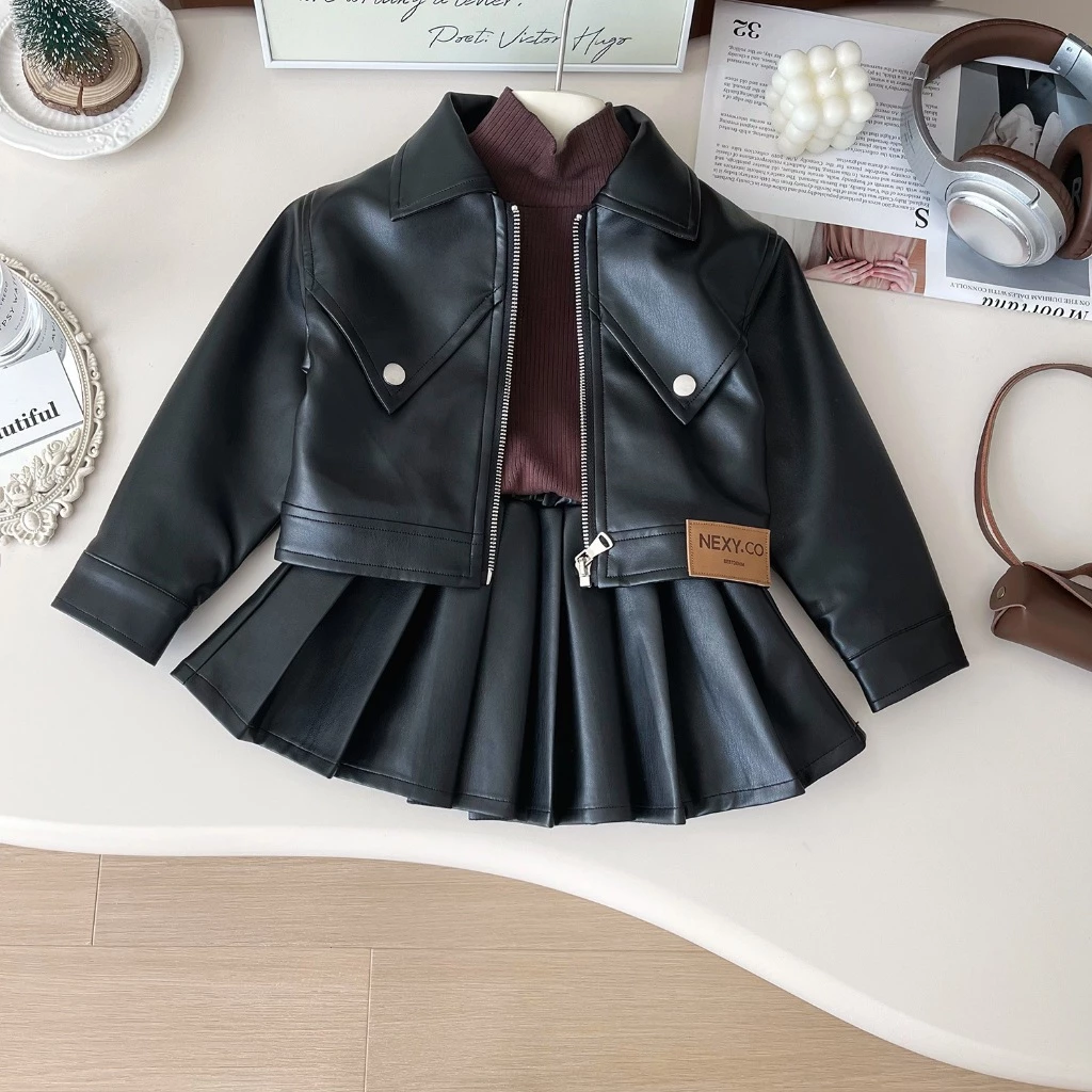 B319 ชุดเซ็ตเด็ก เสื้อหนัง+กระโปรง