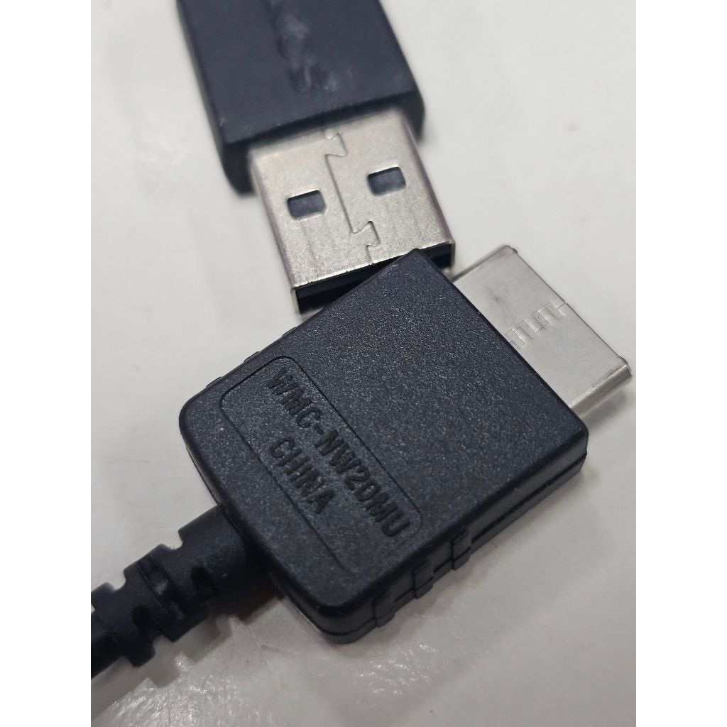 Ready store WMC-NW20MU สาย USB  สําหรับ Sony MP3 MP4 Walkman NW NWZ