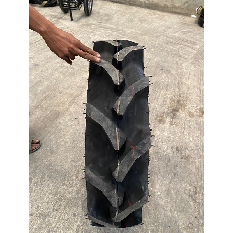 ยางรถไถ NDR ขนาด 8.3-20 ผ้าใบ 8 ชั้น