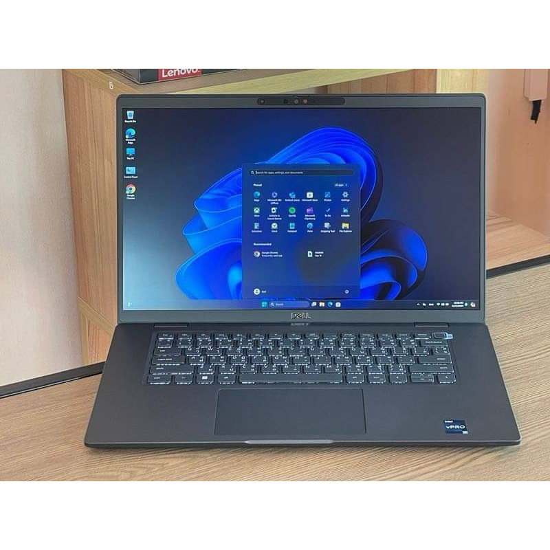 DELL Latitude 7530 i7-1265U vPro SSD512GB RAM16GB จอ 15.6 นิ้ว Win 11 Pro คีย์ไฟ สินค้ามือสอง ครบกล่