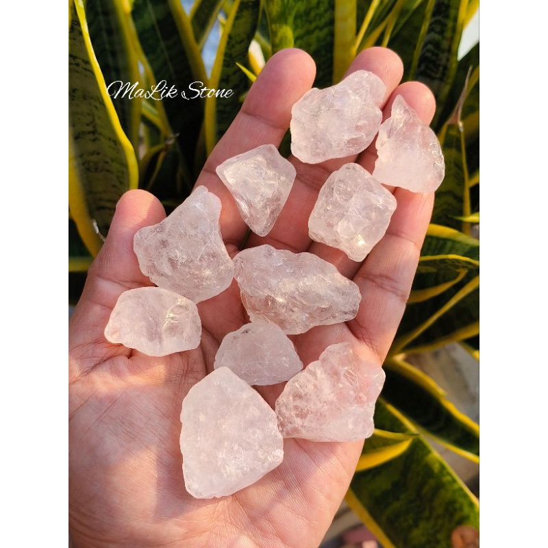 ควอตซ์ใส ทรงธรรมชาติ หินเเท้ ก้อนขัดผิวเรียบ ไม่ขัดเงา สำหรับวางตั้งโชว์ ขนาดเล็ก มีให้เลือกหลายชิ้น
