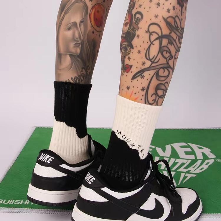 (ได้รับ 2-3 วัน) จัดส่งจากประเทศไทย~ถุงเท้าข้อสูงน่อง ถุงเท้าผ้าฝ้ายลายอสมมาตร ซ้ายและขวา สไตล์เดียวกันสำหรับผู้ชายแล - รูปที่ 6