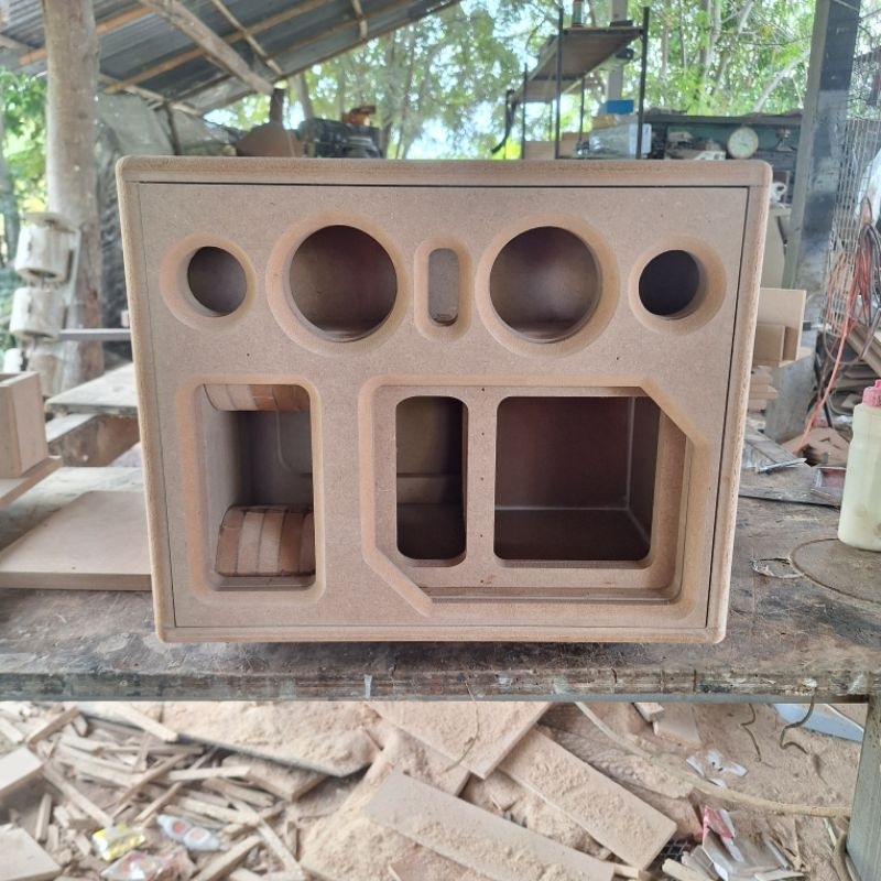 ตู้ลำโพงDiy 6.5" ไม้อัด16มิล รุ่นแรงๆ รองรับดอกโหดๆ สเปคแม่เหล็ก2ก้อน โครงหล่อ