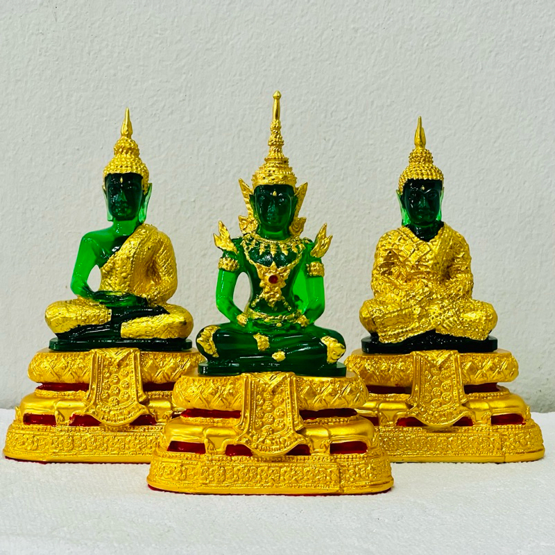 พระแก้วมรกต 3 ฤดู พระแก้วมรกต หน้าตัก 2”นิ้ว ชุดพระคู่บ้านคู่เมือง