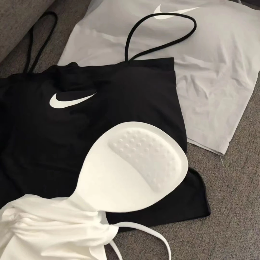 เสื้อในสปอร์ตบรา สายเดี่ยว เสริมฟองน้ำ ครอปครึ่งตัว thumbnail 8