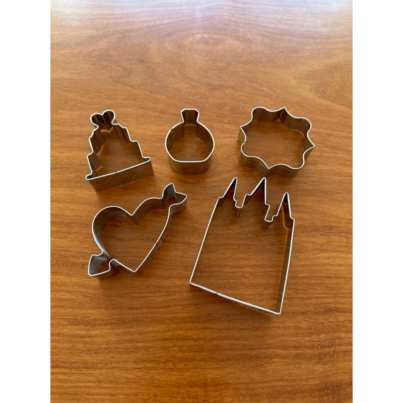 5 Pcs Wedding Cookie Cutter , wedding cake,ring, message,heart, castle