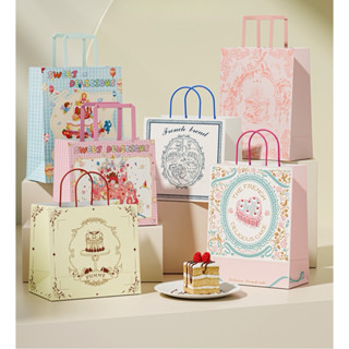 พร้อมส่งจากไทย ถุงกระดาษ ถุงของขวัญ ถุงขนม