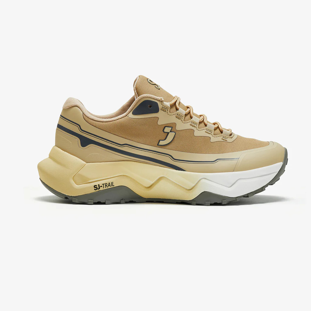 SJ Lifestyle รุ่น Athleisure sneakers women TRAIL GRADIENT 617363 รองเท้าผ้าใบลำลอง สำหรับผู้หญิง