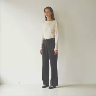 Madmatter - Pleated L/S Tee เสื้อผ้าพลีทผ้าบาง