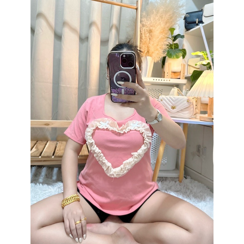 128 เสื้อยืดคอเหลี่ยมสาวอวบ แต่งอะไหล่หัวใจ3D อก36-48