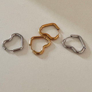 ต่างหูสเตนเลส HER OBJECTIVE_HER CLASSIC HEART HOOPS