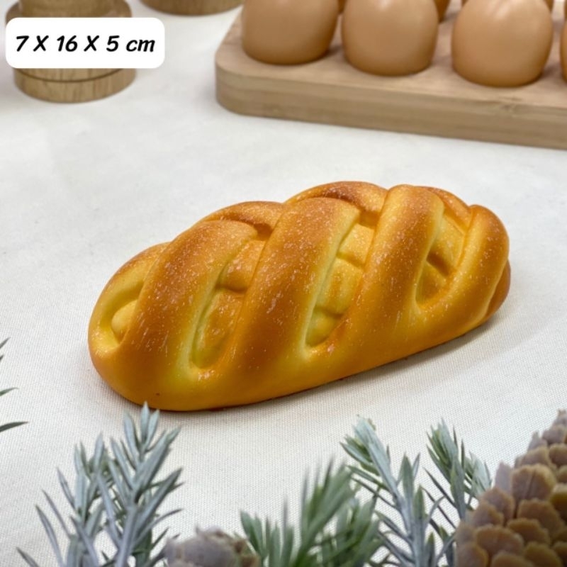 สกุชชี่ Squishy ขนมปัง Sourdough โมเดลขนมปัง ขนมปังปลอม ตกแต่งร้านเบเกอรี่ ร้านอาหาร ตกแต่งห้องครัว พร็อพถ่ายรูป F&B