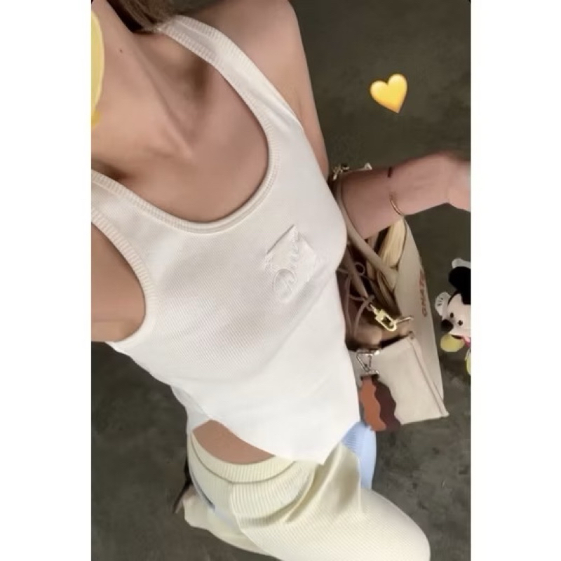 แบรนด์ QUERA เสื้อกล้ามเว้าปลาย