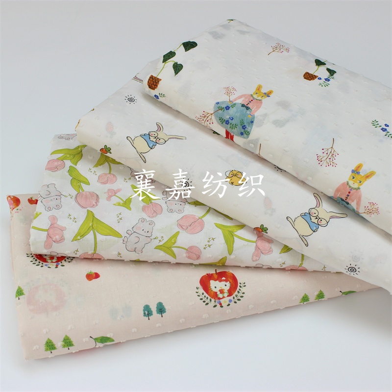 Preorder-ผ้าคอตตอนJacquard(ทอลายในเนื้อผ้า) คอตตอน100% หน้ากว้าง 145ซม. ผ้าเมตรนำเข้า