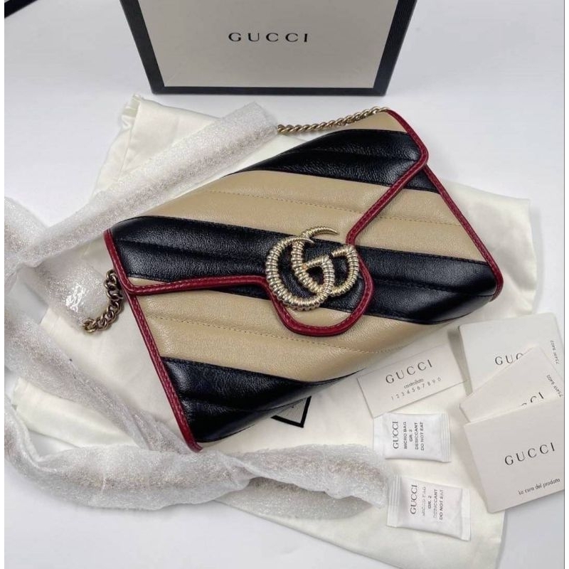 💥New🍁 Gucci marmont woc หายากมากก🖤❤️ สีสวยดำแดง หนังหอมมมม✅รอเช็คสต๊อกทุกรายการ