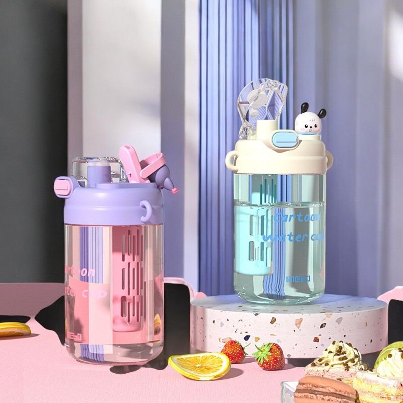 [BZ06] กระติกน้ำ กระบอกน้ำ กระติกน้ำเด็กลายน่ารัก ขนาด 650ml พร้อมฝาครอบกันรั่วมีสายคล้อง น้ำหนักเบาและพกพาสะดวก