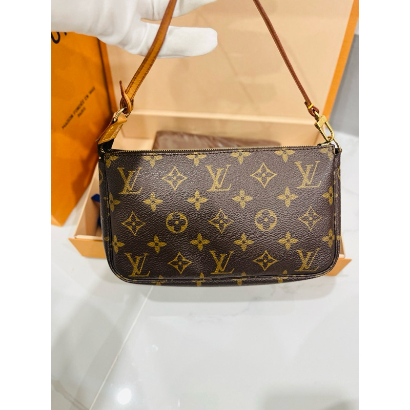 LV Pochette ปี 02 มือสองแท้ 💯%