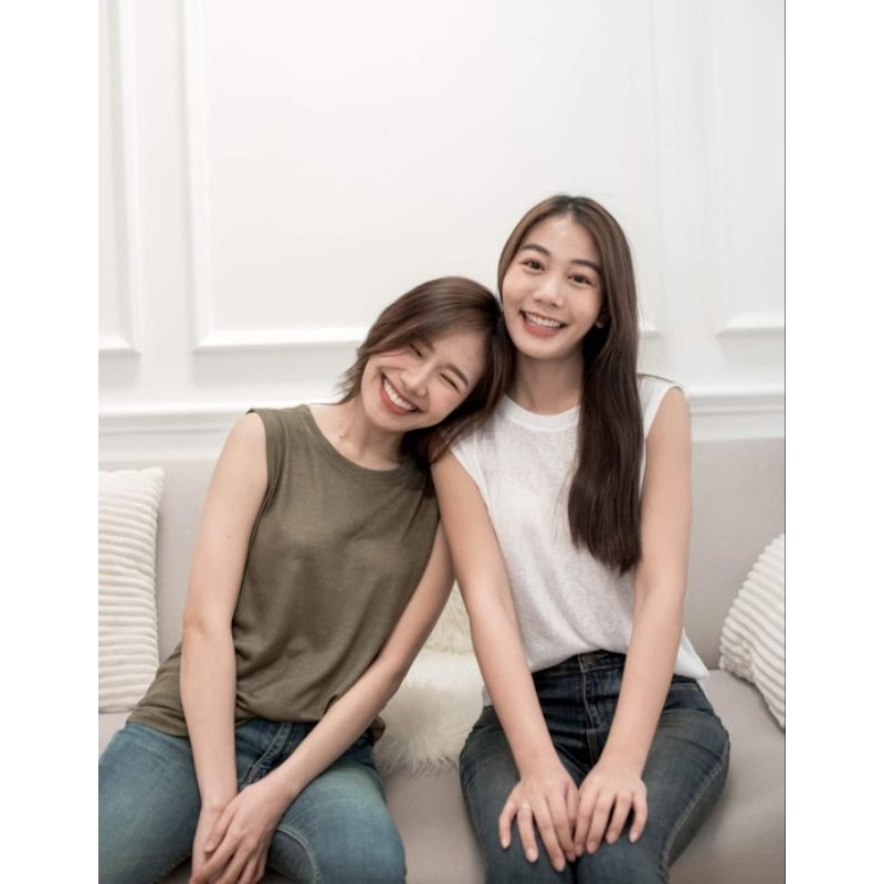 เสื้อยืดแขนกุด ผ้าสลาฟ ทรงbasic งานสวยมากกกกก ผ้าบางเบา ใส่สบายสุด