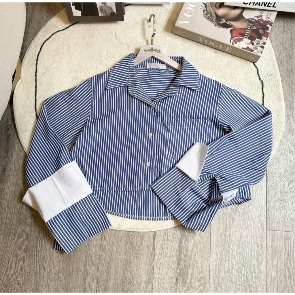 ✨ส่งต่อ✨ เสื้อครอปเชิ้ตลายทางแบรนด์ Anona Story มือ1✨