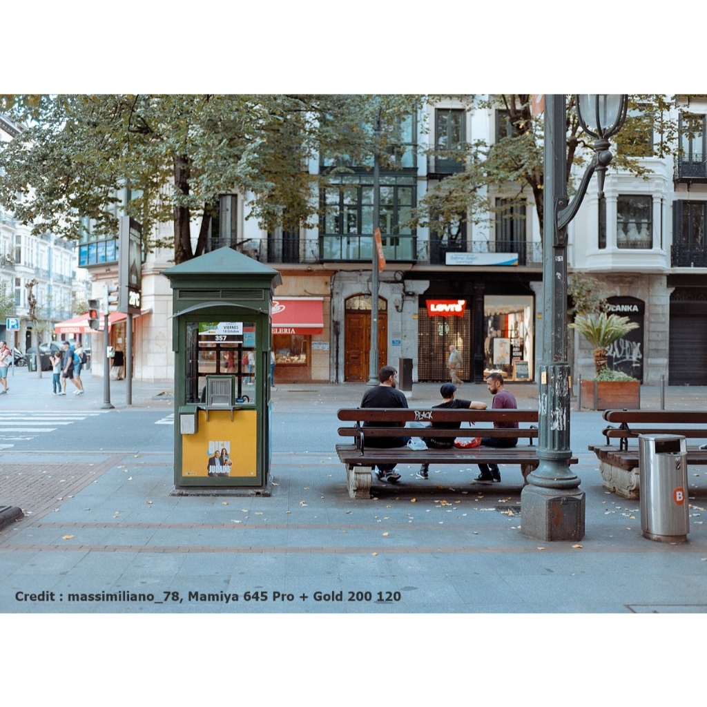 ฟิล์มสี 1pack 5ม้วน Kodak Gold 200 120 Medium Format Film Color Negative ฟิล์ม ฟิล์มถ่ายรูป