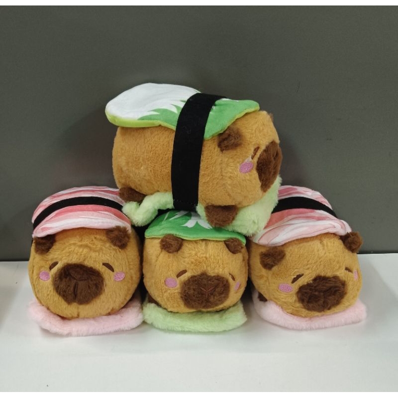 ตุ๊กตาคาปิบาร่าซูชิ นุ่มน่ารัก ขนาด 8 นิ้ว มี 2 สีให้เลือกสะสม