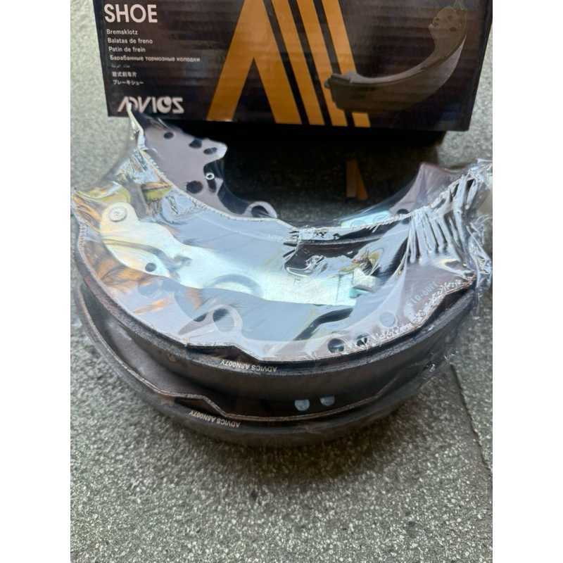 ผ้าเบรคหน้าadvics ก้ามเบรคหลังAdvics Toyota fortuner vigo ปี2004-2007 รุ่น4wd