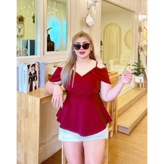 (รุ่นน้ำทิพย์)เสื้อเปิดไหล่สายเดี่ยว ชายระบาย (ผ้ายืด) [รุ่น :น้ำทิพย์]