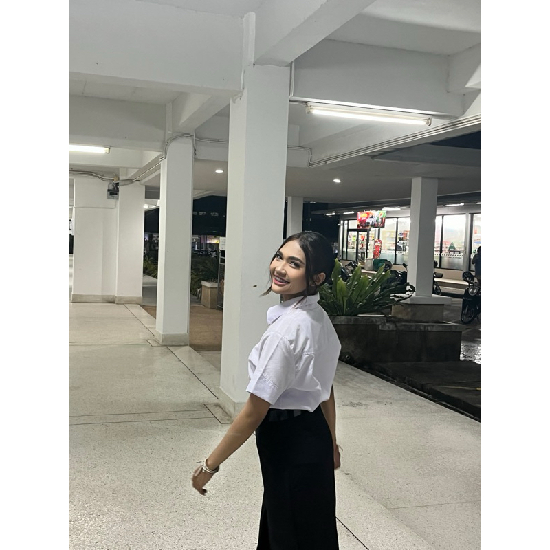 กดตระกร้าหรือแจ้งราคาผ่านไลฟ์สดได้เลยนะค่ะ