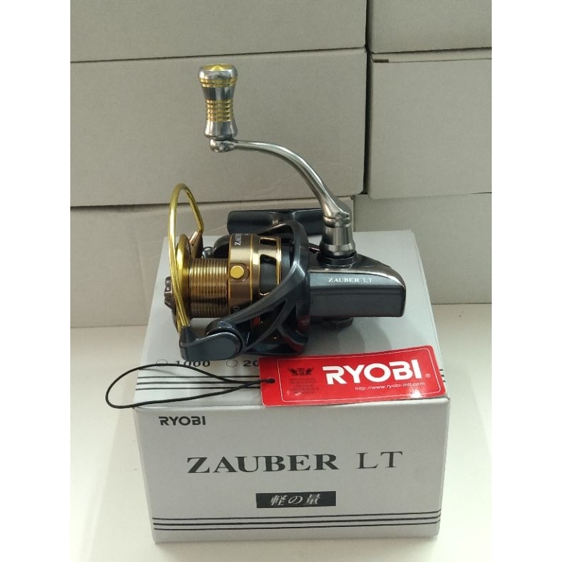 รอก RYOBI รุ่น ZAUBER LT 4000