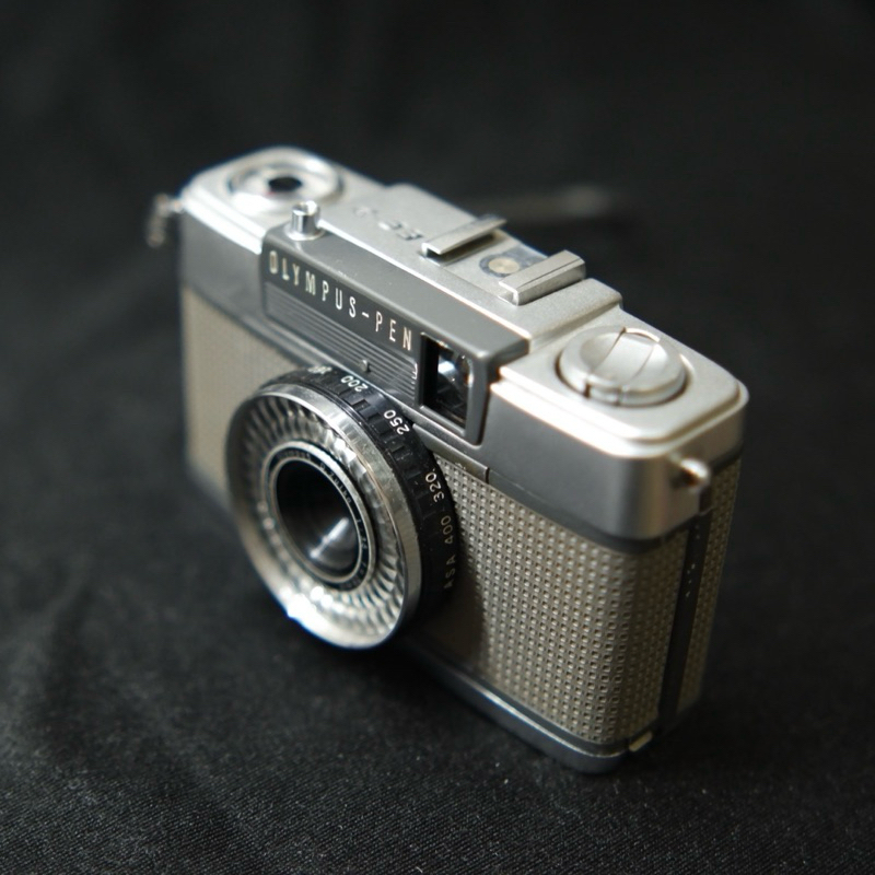 Olympus Pen EE2 halfframe