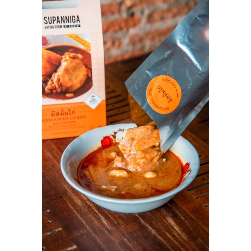 แกงมัสมั่นไก่ ซองพร้อมทาน : Massaman Curry with Chicken : Ready-to-eat meal 390g