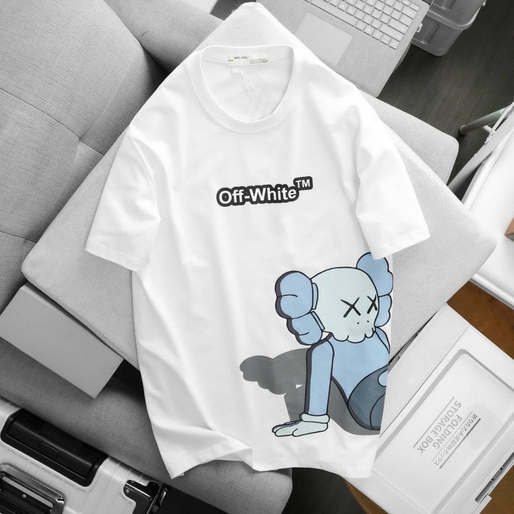 เสื้อยืด MAIN LABEL คอกลมแขนสั้นด้านหน้าสกรีนโลโก้ off-White TM -ด้านข้างสกรีนโลโก้ลายการ์ตูนเนื้อผ้าcotton