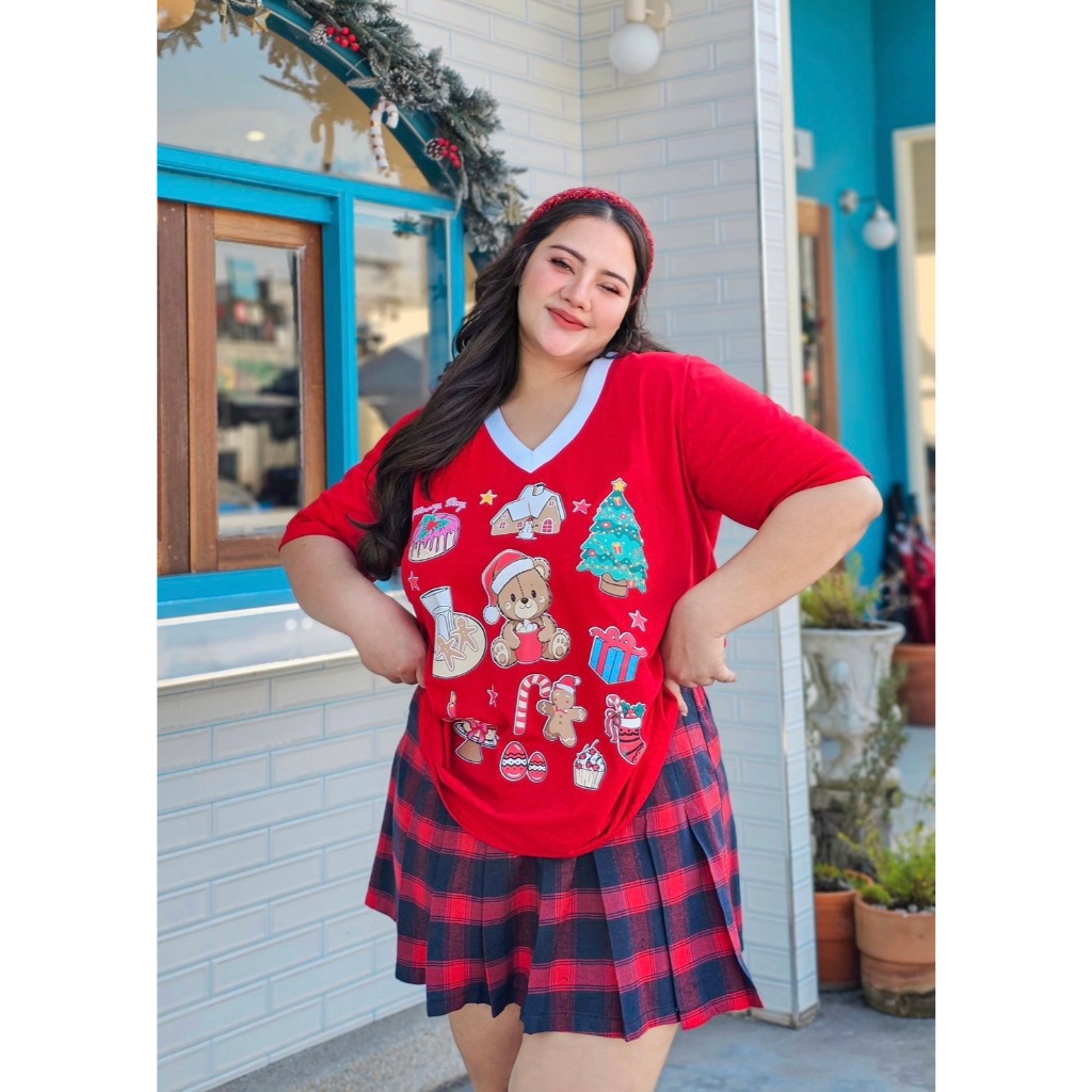 ชุดเซ็ต เสื้อยืดคอวี สกรีน ลายหมีคริสต์มาส + กระโปรงสั้นลายสก๊อตจีบรอบตัว 40"-60"