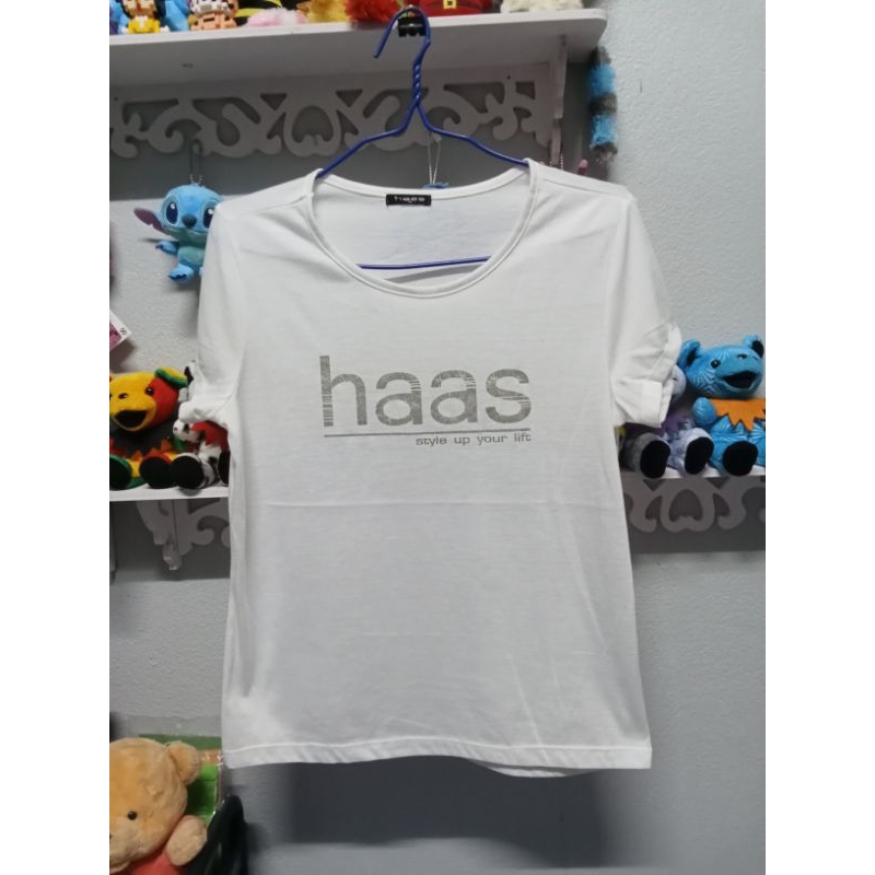 เสื้อยืด haas มือ2 ไซด์ s-m