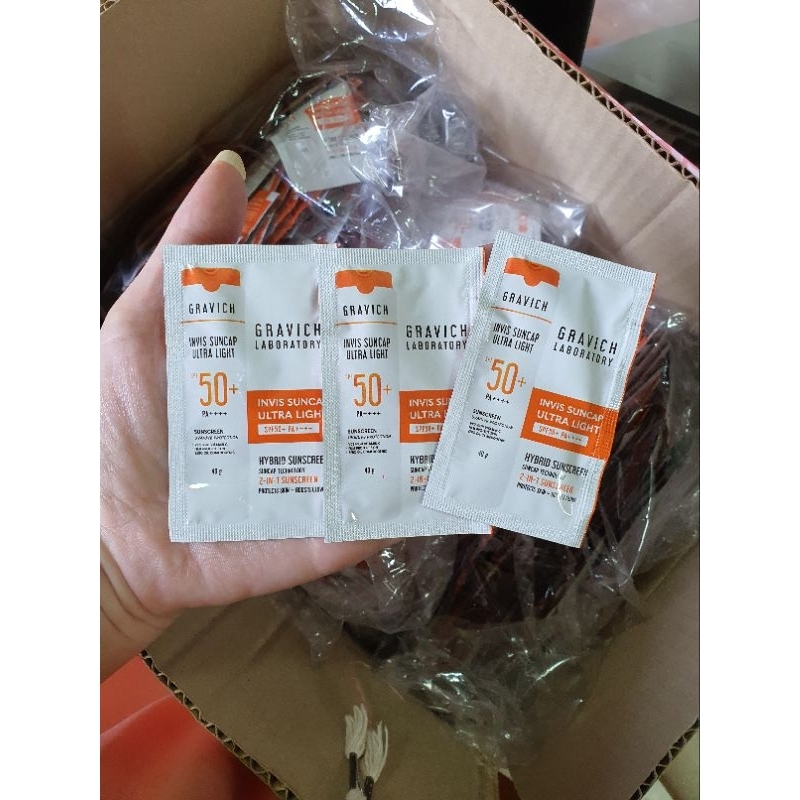 กราวิช อินวิซ ซันแคป อัลตรา ไลท์ ซันสกรีน SPF50+PA++++ขนาด1.5กรัม3ซอง15บาทขายโล๊ะขายถูก