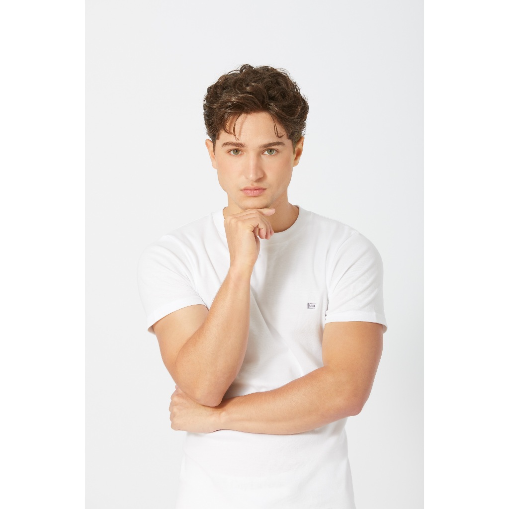 Guy Laroche เสื้อ T-Shirt ผ้า 100% Cotton คอกลมเนื้อแน่นนุ่มสบาย รุ่น(JVU2401R4)