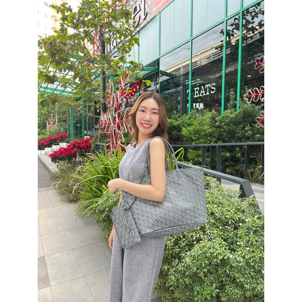Code : SPERE TOTE(XL) #cocoposhspice ทรงช้อปปิ้ง หนัง monogram พิมลาย เลิฟๆ แคนวาส น้ำหนักเบา ด้านในกว้าง