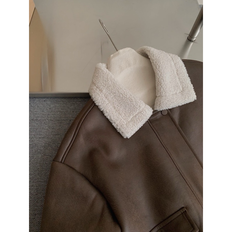 gurls.girl | (พร้อมส่ง) fluffy leather jacket แจ็คเก็ตหนังบุขนกันหนาว ส่งจากไทย - รูปที่ 5