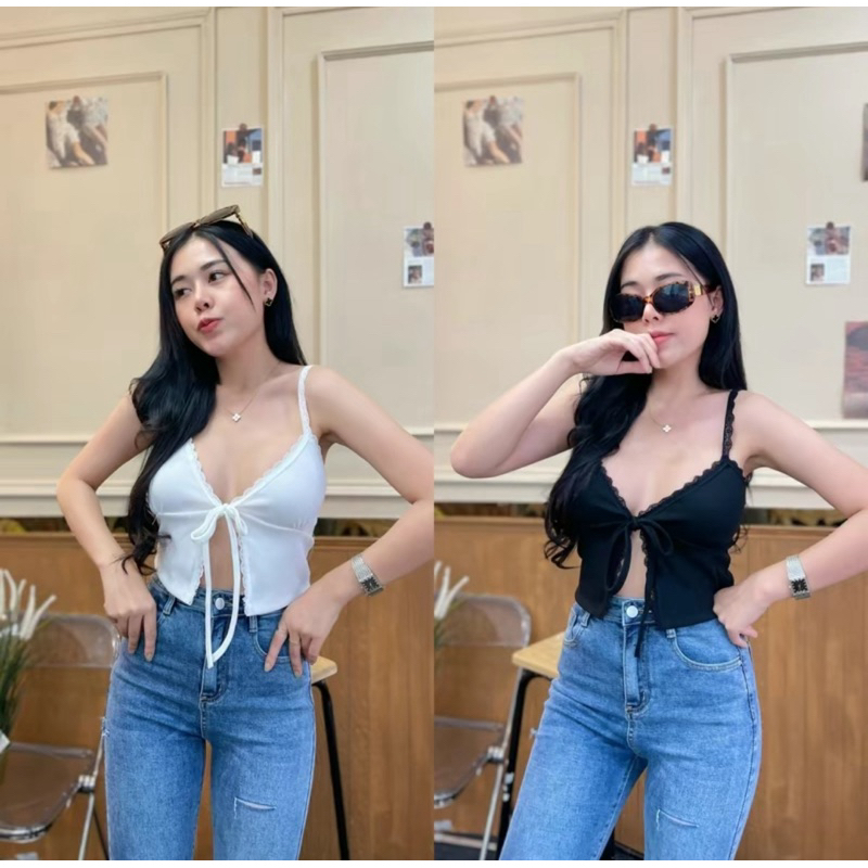 New✨ เสื้อสายเดี่ยวผูกหน้า แบรนด์ spinnyhouse